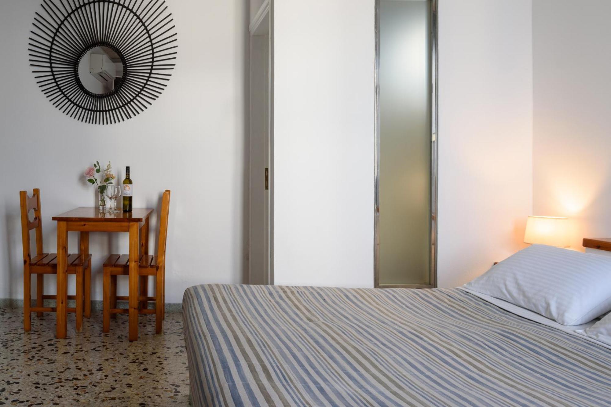 Vallas Apartments & Villas Фиростефани Экстерьер фото